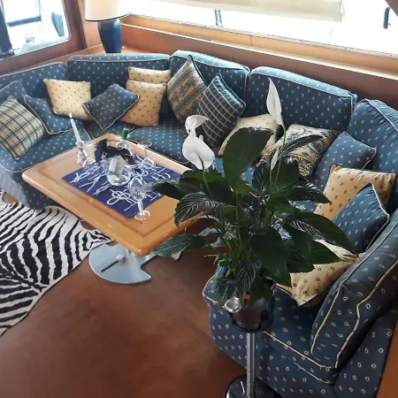 보트호텔 Sirio Boat And Bed 산미겔데아보나